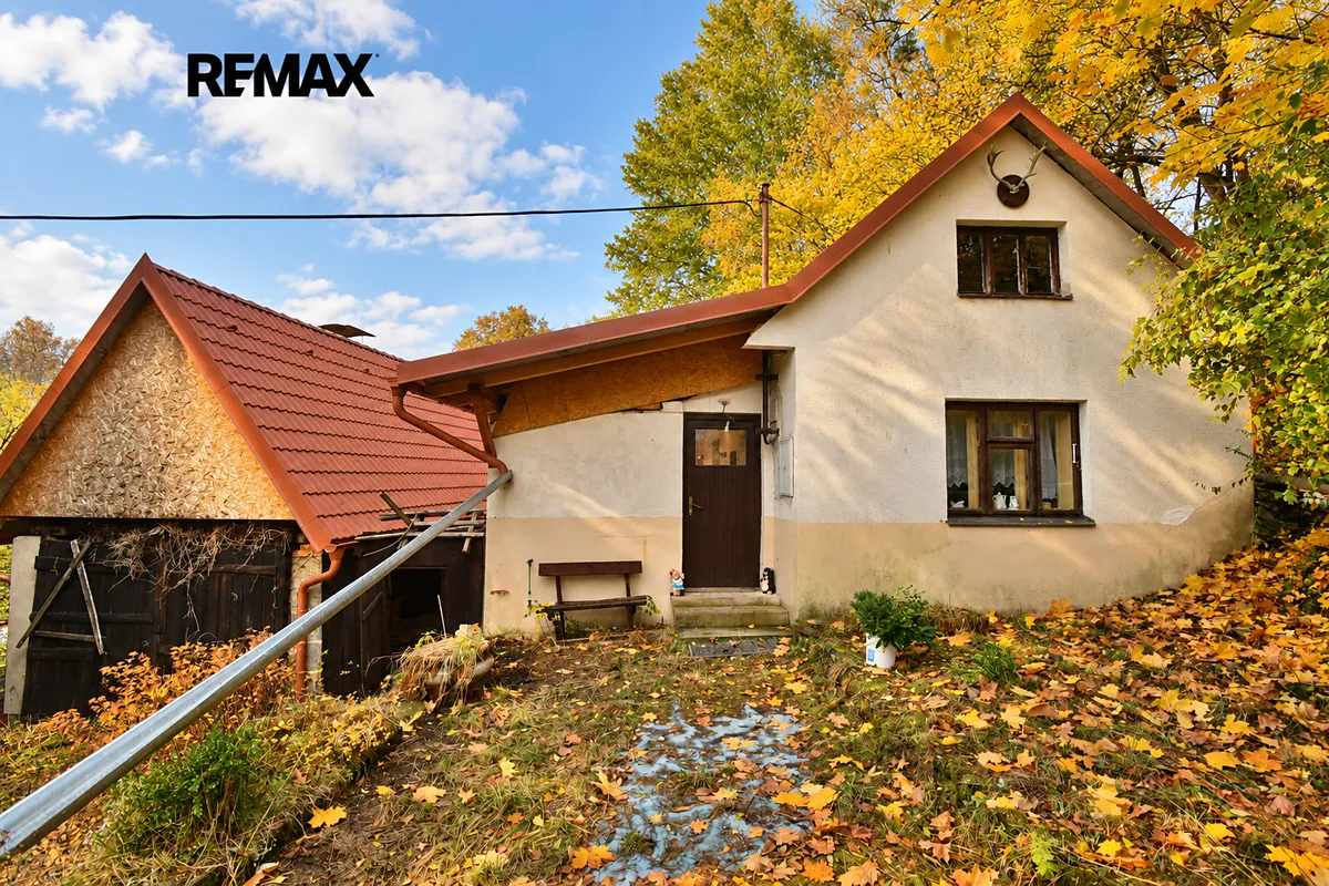 Prodej rodinného domu 65 m², pozemek 1349 m²